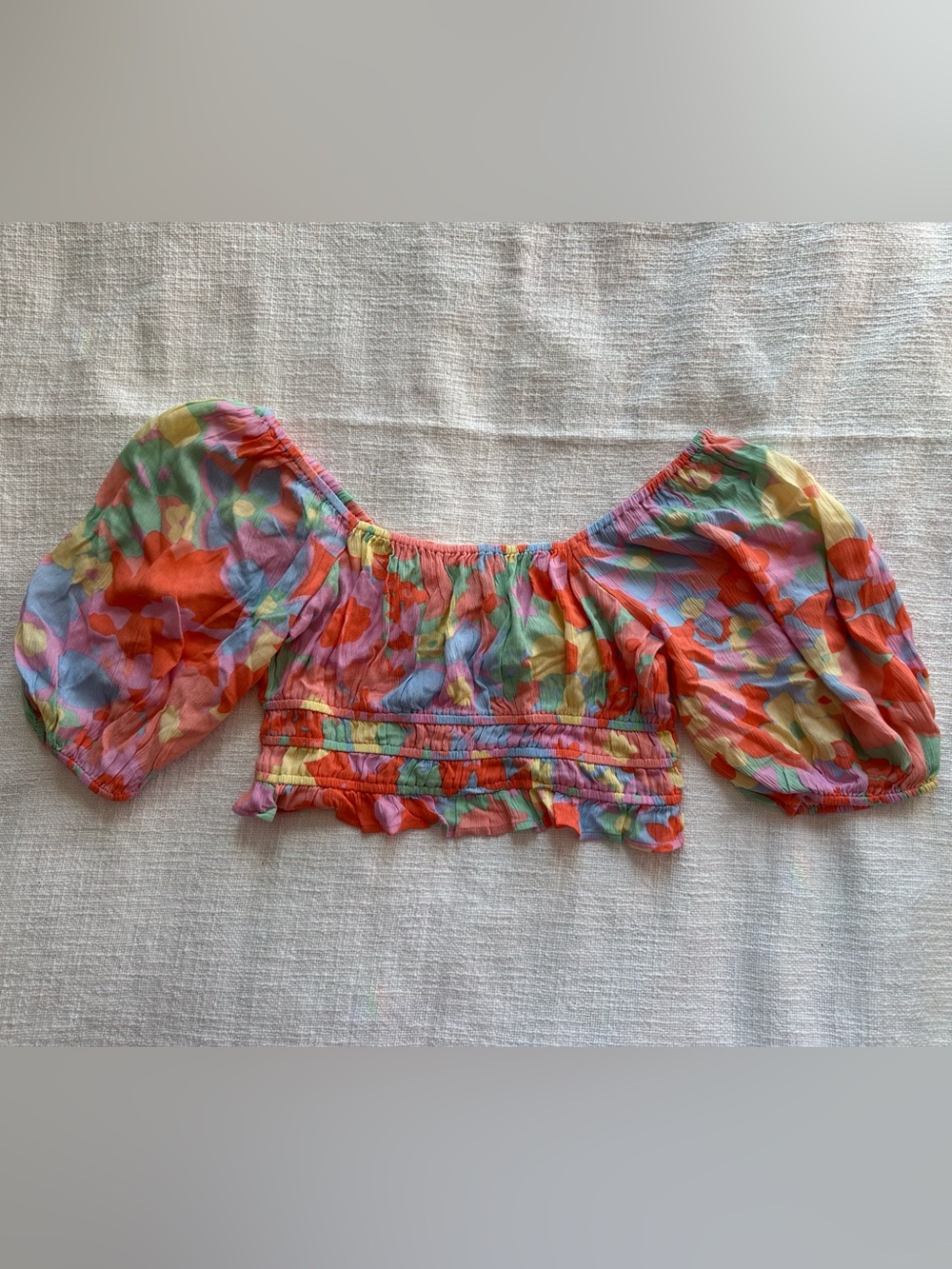 Billabong multi floral Puff-Sleeve crop top blouse